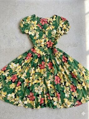 Rare Vintage 80s Rene Derhy Paris Tropical Floral Fit-and-Flare Dress —Small